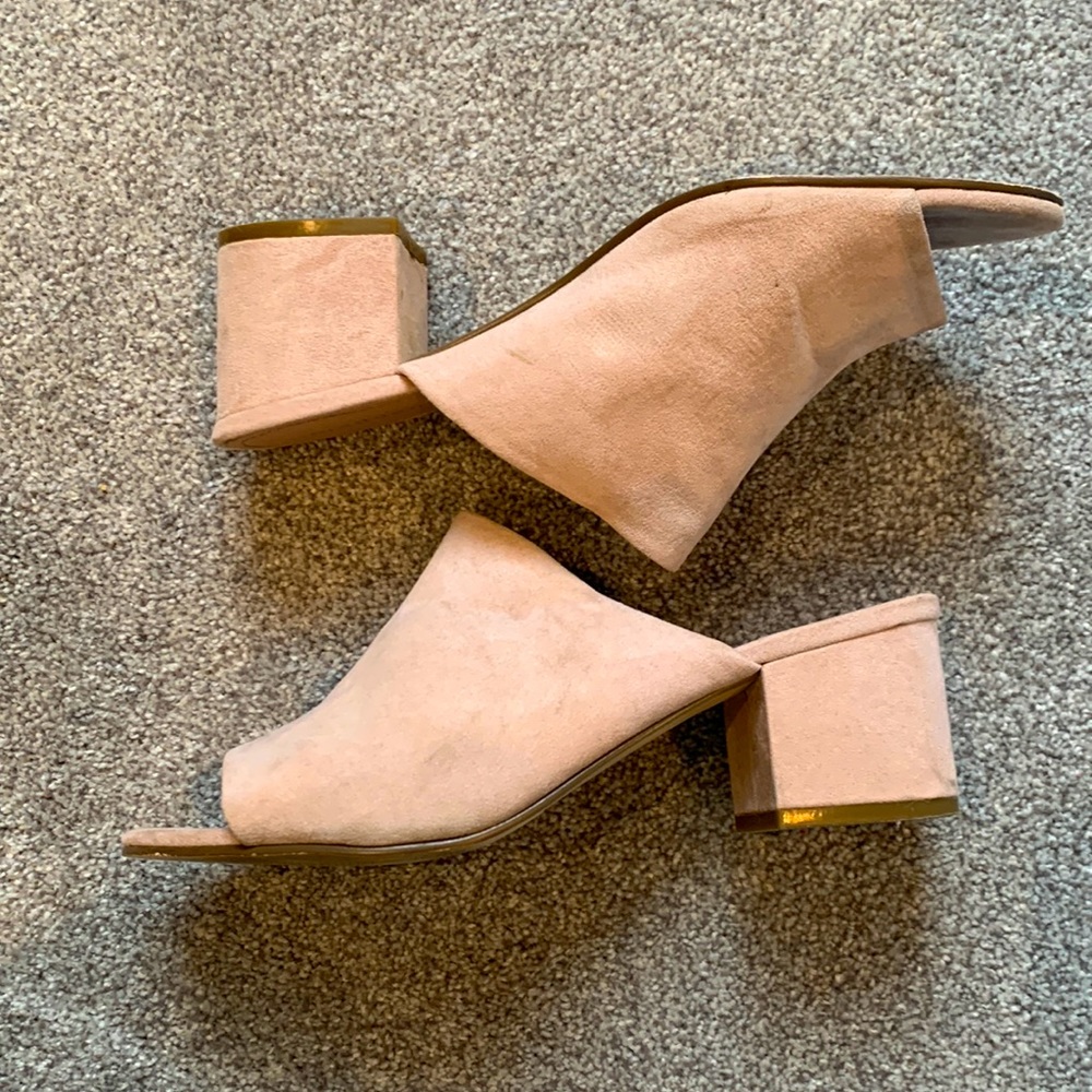 Light pink heeled mule sandals